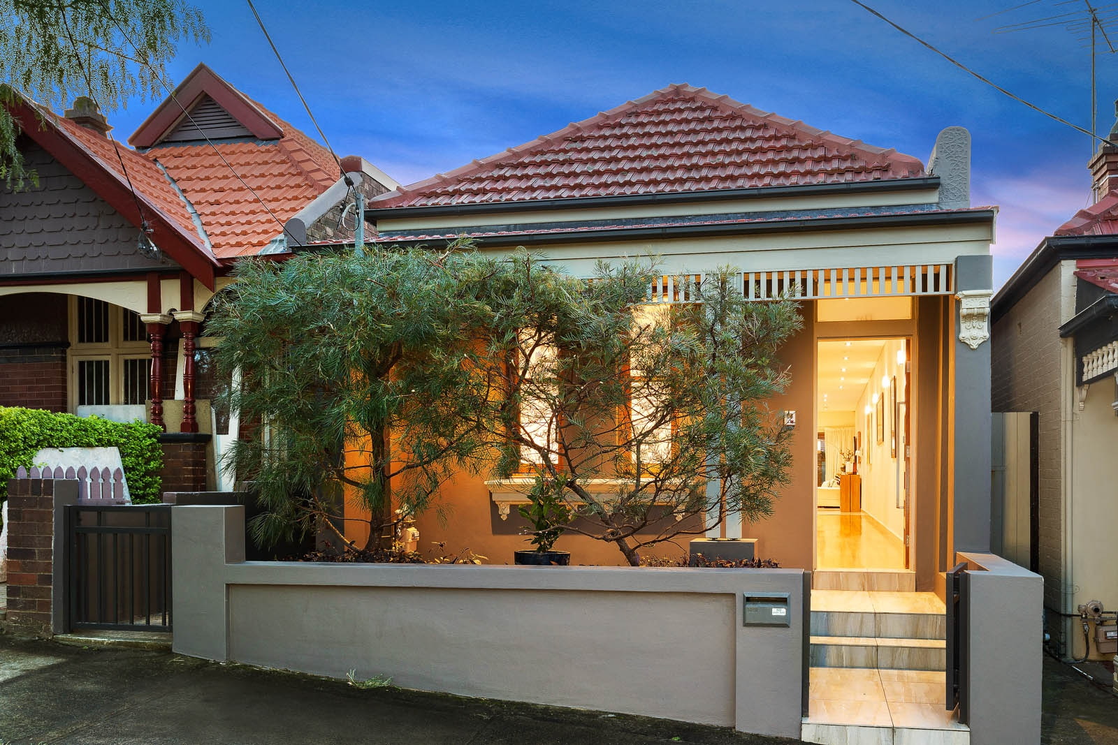 16 North Avenue, Leichhardt Sold by Hudson McHugh - image 1