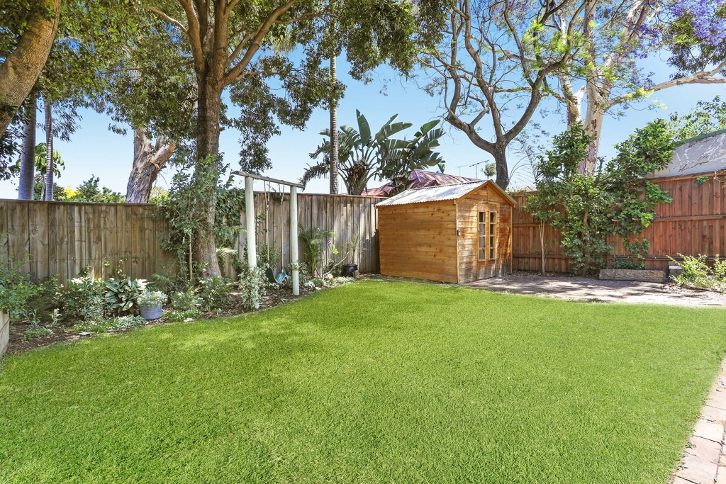 24 Carlton Crescent, Summer Hill Sold by Hudson McHugh - image 1