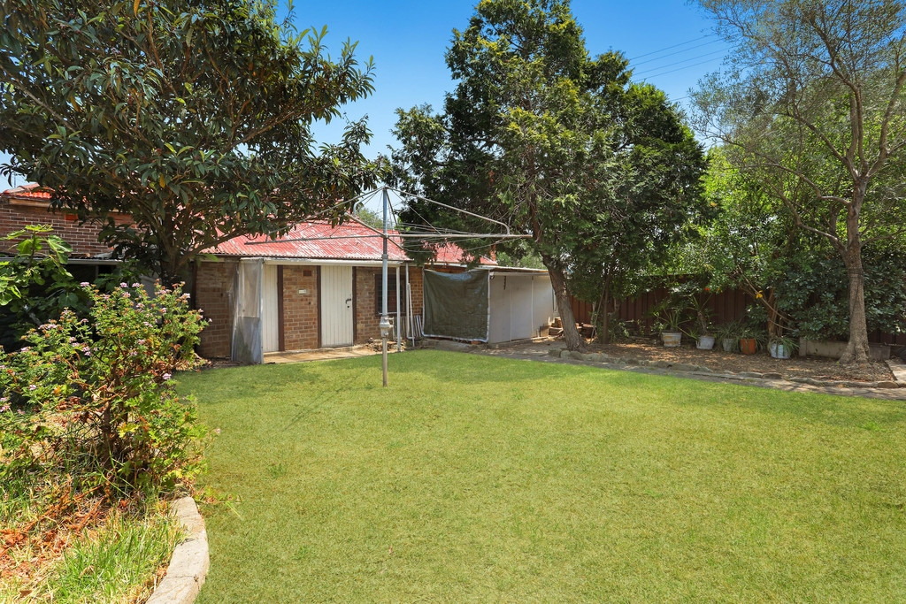 212 Elswick Street, Leichhardt Sold by Hudson McHugh - image 1