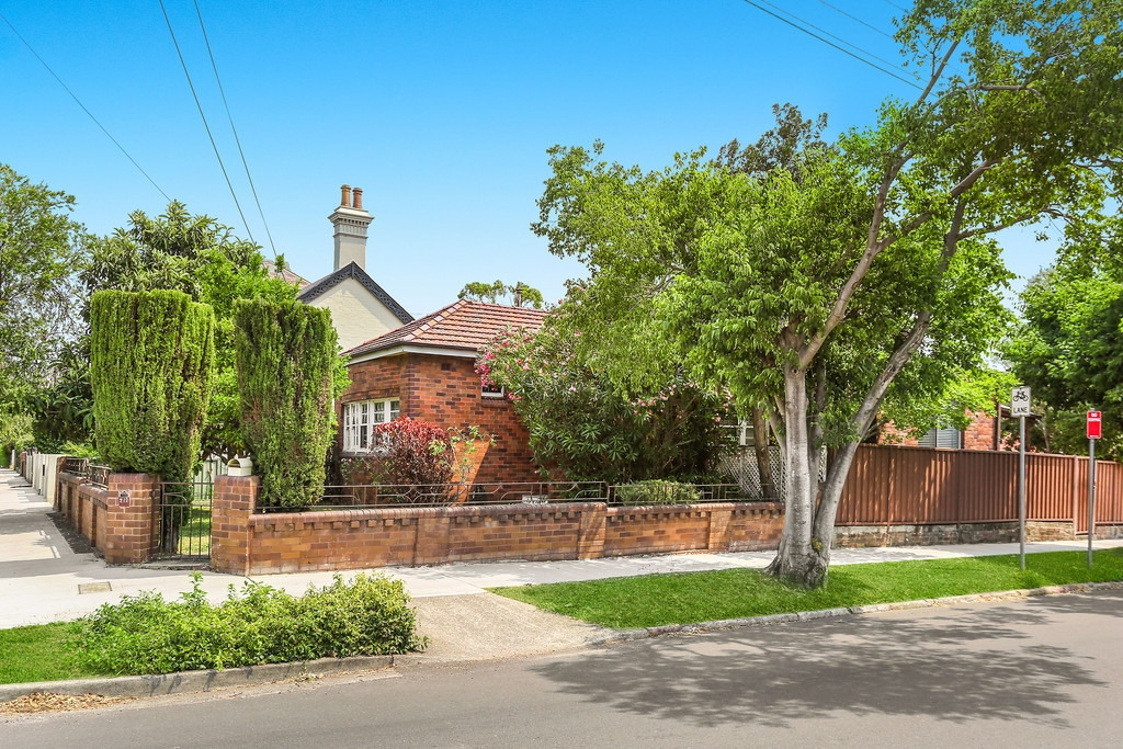 212 Elswick Street, Leichhardt Sold by Hudson McHugh - image 1