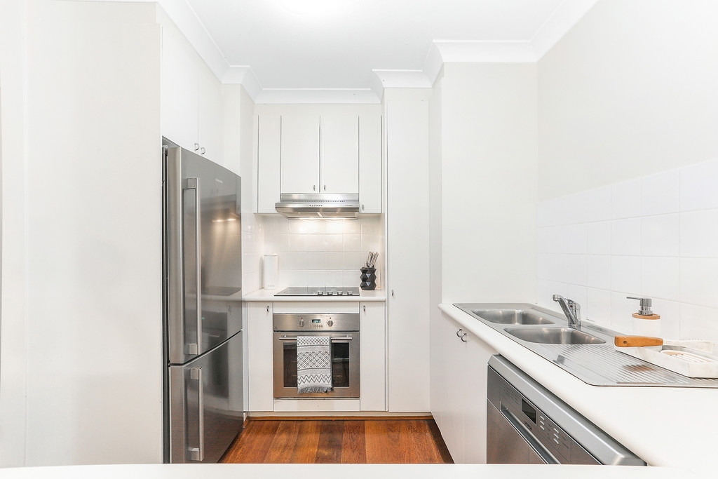 26/69 Allen Street, Leichhardt Sold by Hudson McHugh - image 1