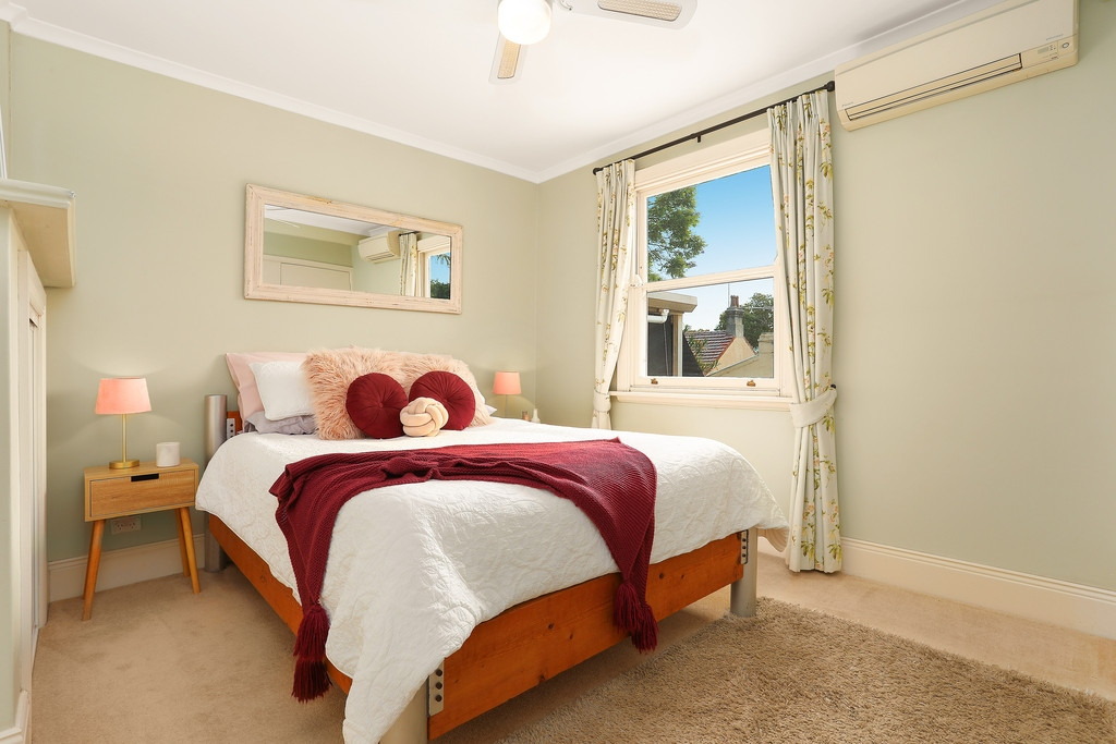 56 James Street, Leichhardt Sold by Hudson McHugh - image 1