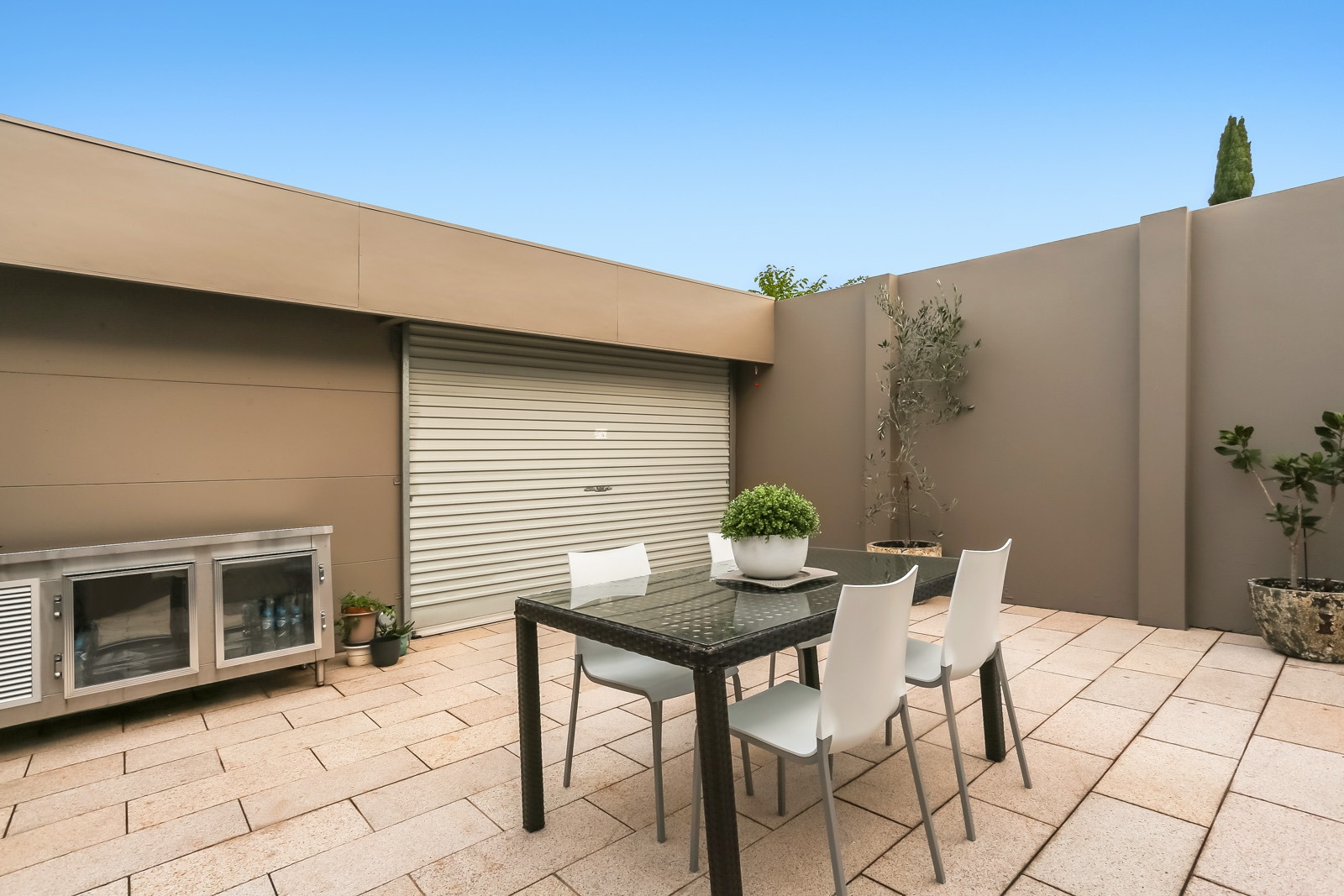 15 Charles Street, Leichhardt Sold by Hudson McHugh - image 1