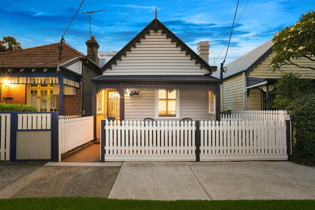 48 Flood Street, Leichhardt Sold by Hudson McHugh - image 1