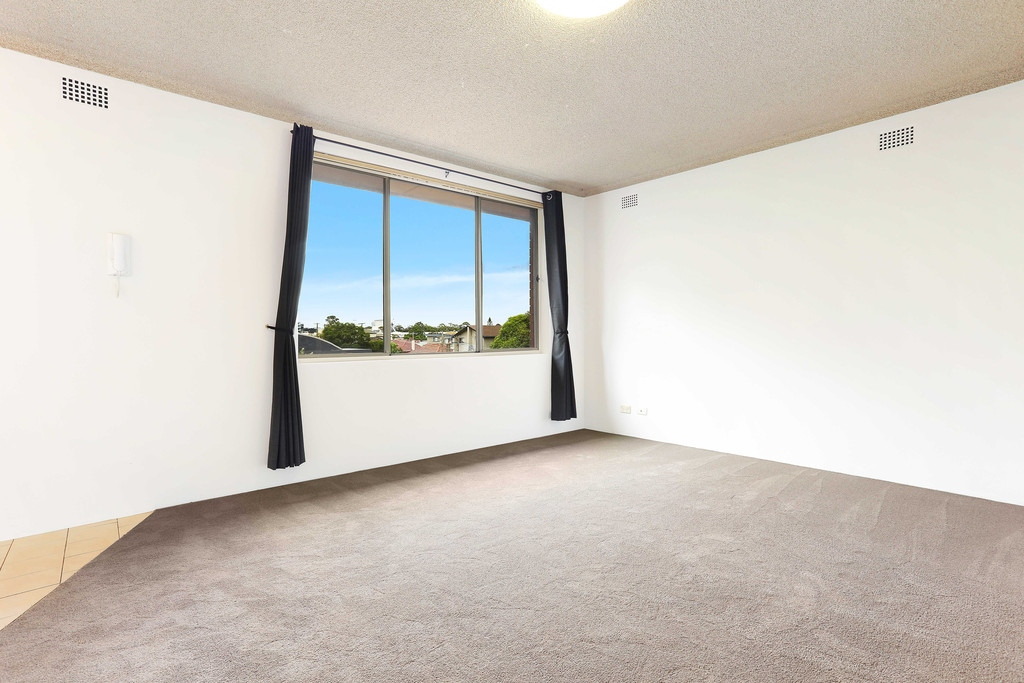 14/115 Flood Street, Leichhardt Sold by Hudson McHugh - image 1