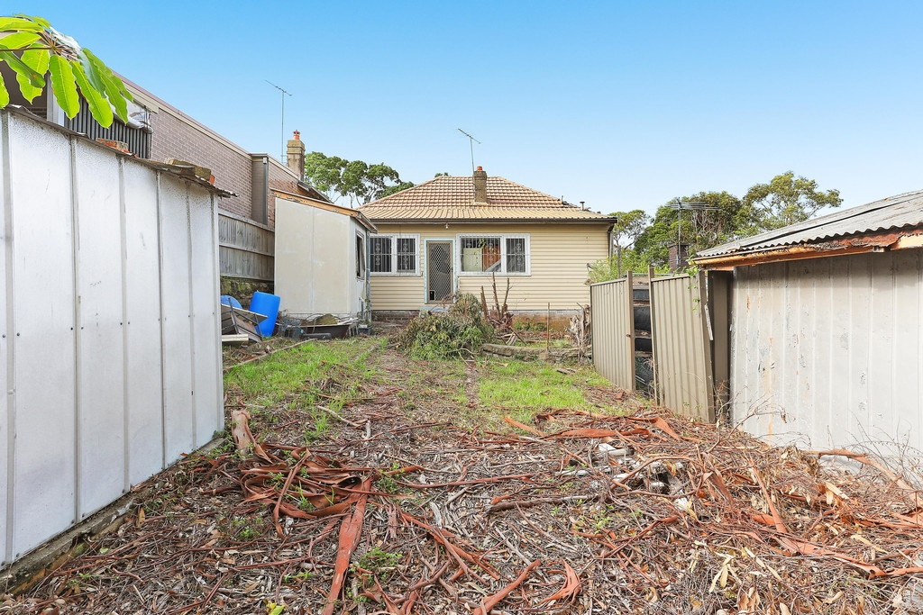 13 Alfred Street, Marrickville Sold by Hudson McHugh - image 1