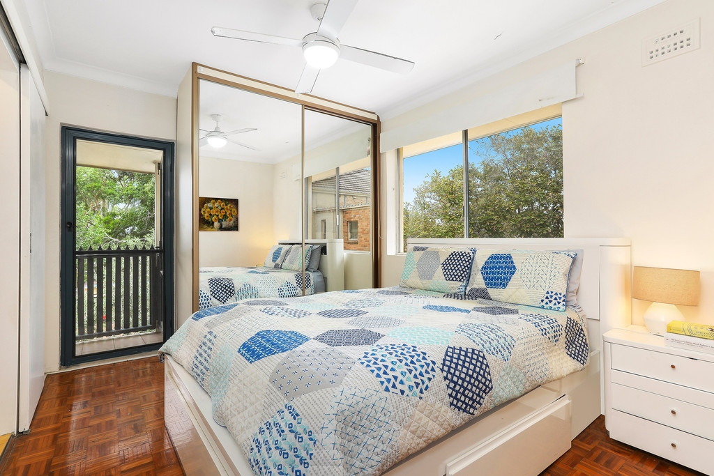 8/29 Fort Street, Petersham Sold by Hudson McHugh - image 1