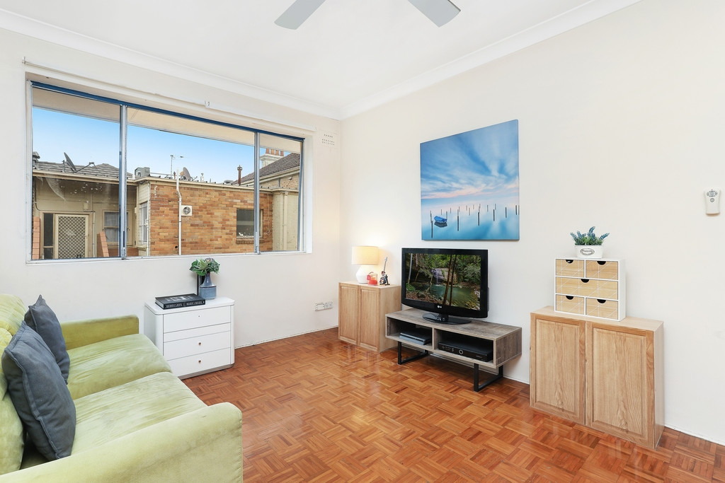 8/29 Fort Street, Petersham Sold by Hudson McHugh - image 1