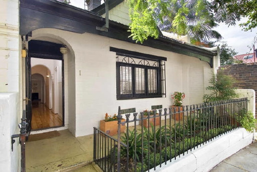 1 Sydney Street, Erskineville Sold by Hudson McHugh