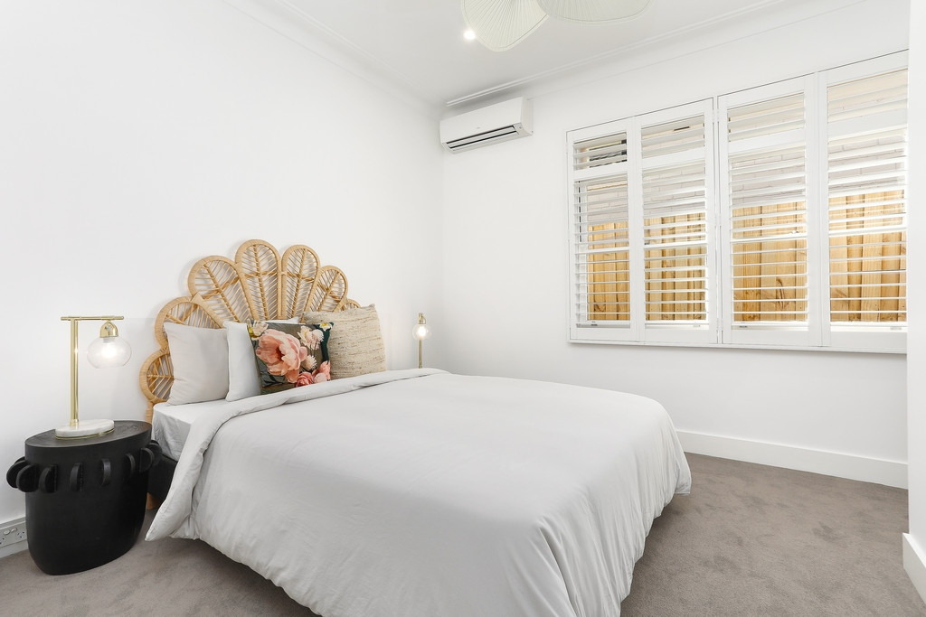 77 Balmain Road, Leichhardt Sold by Hudson McHugh - image 1