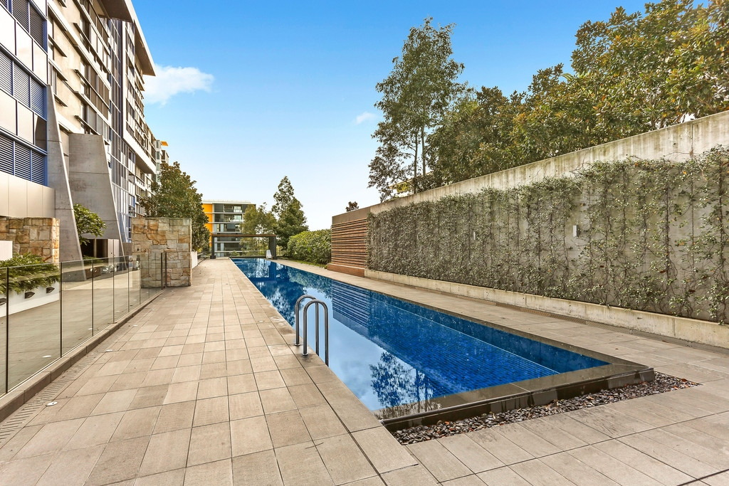 212/1 Sterling Circuit, Camperdown Sold by Hudson McHugh - image 1