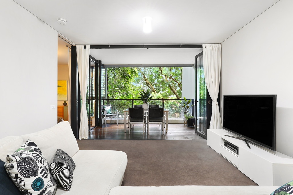 212/1 Sterling Circuit, Camperdown Sold by Hudson McHugh - image 1