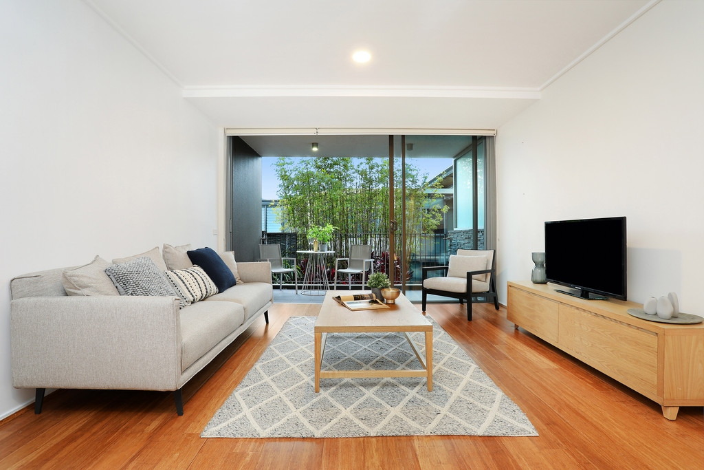 128/14 Griffin Place, Glebe Sold by Hudson McHugh - image 1