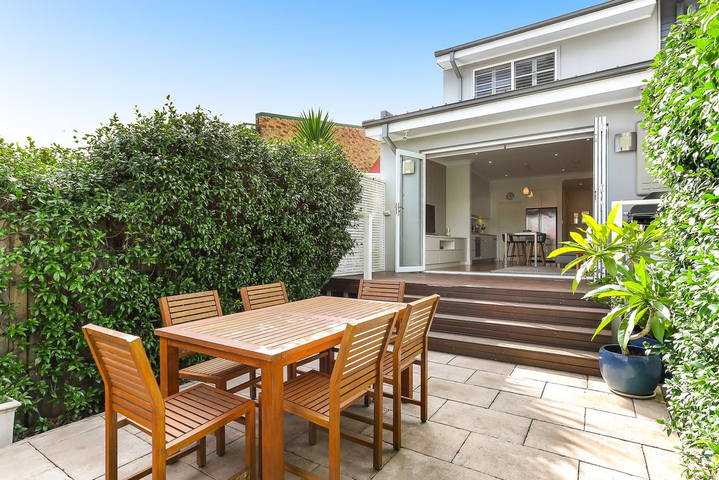 20 Cary Street, Leichhardt Sold by Hudson McHugh - image 1