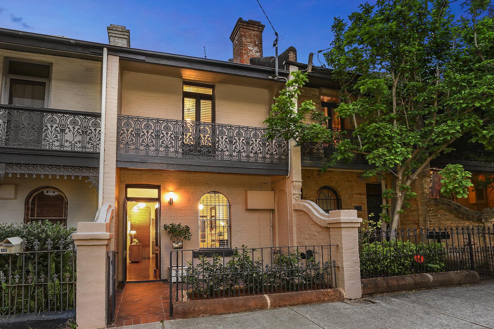 183 Catherine Street, Leichhardt Sold by Hudson McHugh - image 1