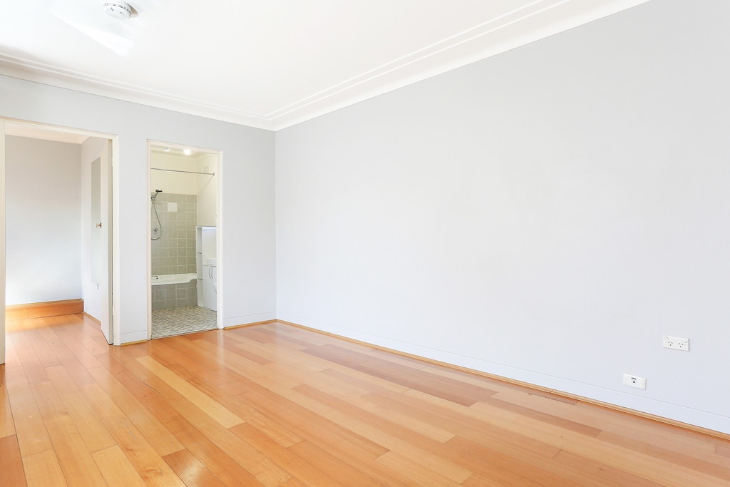 7/188 Flood Street, Leichhardt Leased by Hudson McHugh - image 1