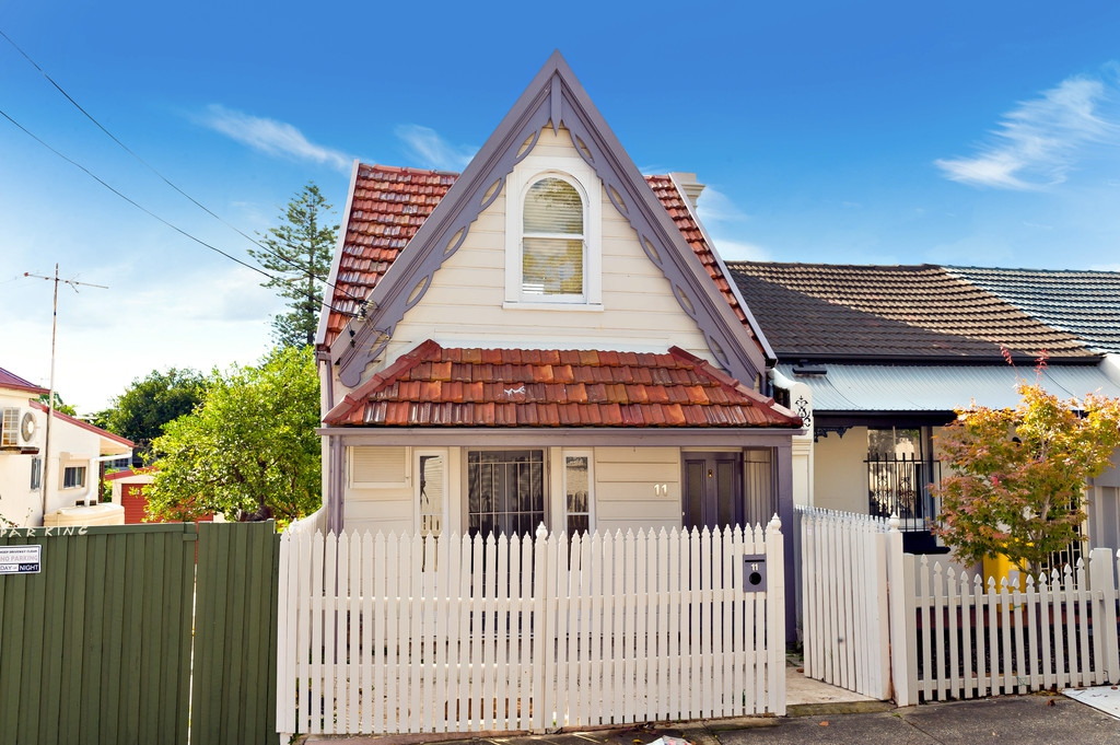 11 Roseby Street, Leichhardt Sold by Hudson McHugh - image 1