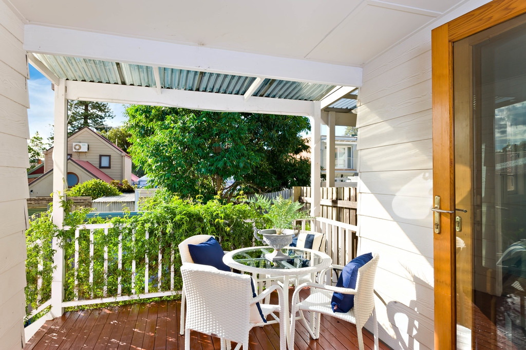 11 Roseby Street, Leichhardt Sold by Hudson McHugh - image 1