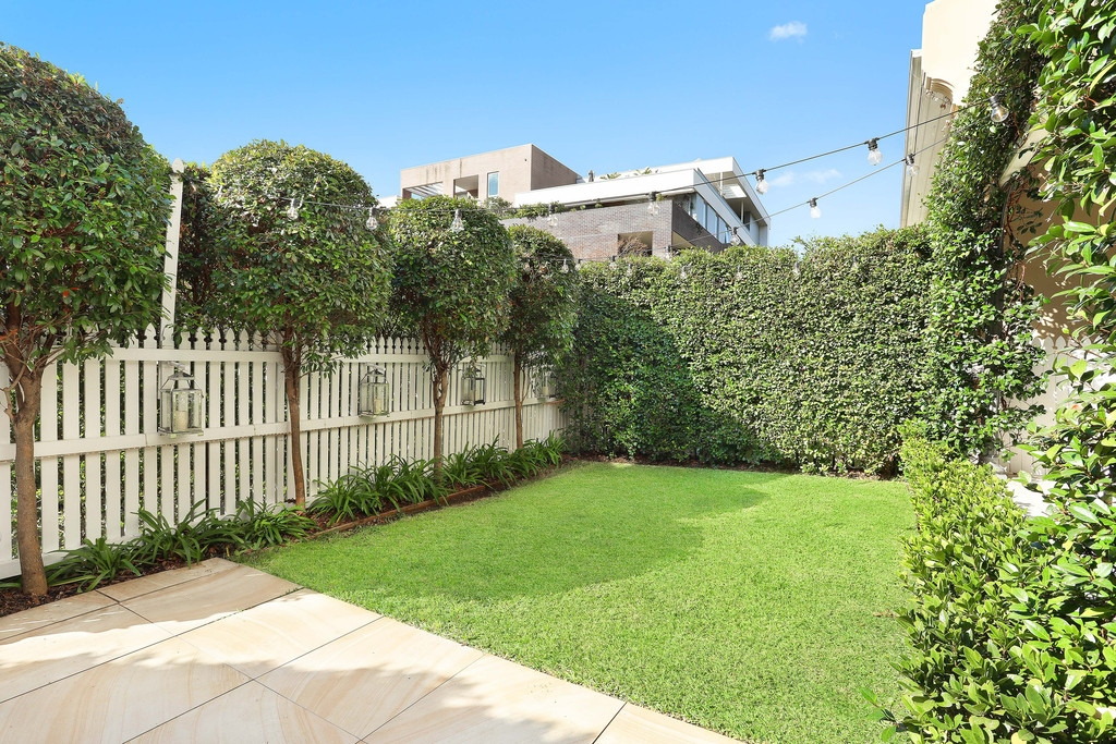 75/28 Gower Street, Summer Hill Sold by Hudson McHugh - image 1