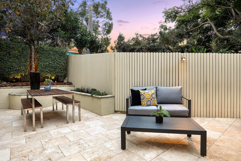 22 Mackenzie Street, Leichhardt Sold by Hudson McHugh - image 1