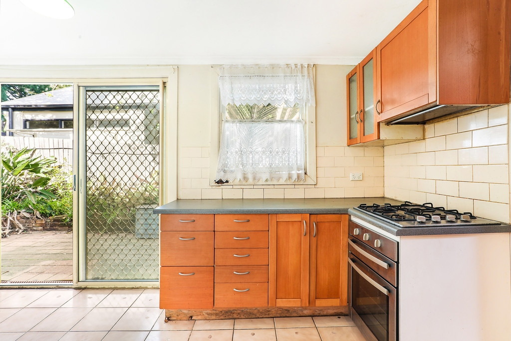 16 William Street, Ashfield Sold by Hudson McHugh - image 1