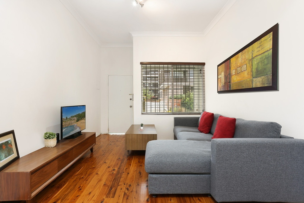 17 George Street, Leichhardt Sold by Hudson McHugh - image 1