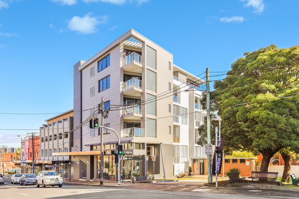 4/451-457 New Canterbury Road, Dulwich Hill Sold by Hudson McHugh - image 1