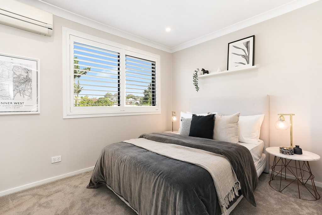 2/1 Flat Street, Leichhardt Sold by Hudson McHugh - image 1