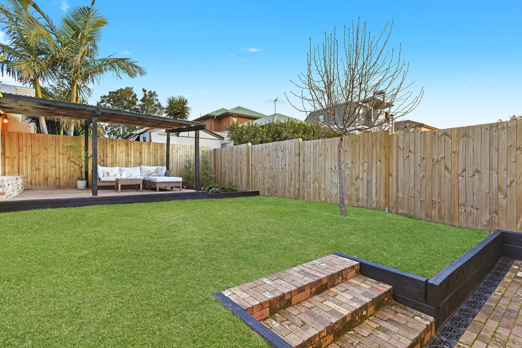 34 Marlborough Street, Leichhardt Sold by Hudson McHugh - image 1