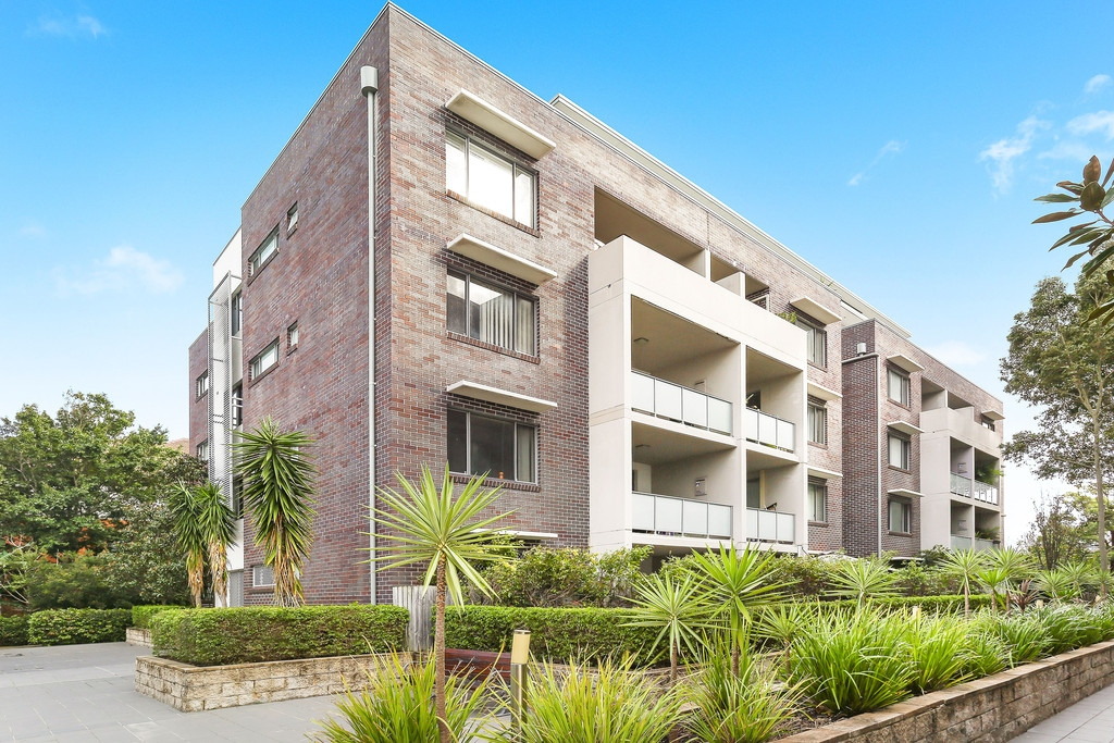 43/553 New Canterbury Road, Dulwich Hill Sold by Hudson McHugh - image 1