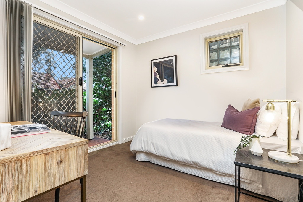 1/39-41 Macauley Street, Leichhardt Sold by Hudson McHugh - image 1