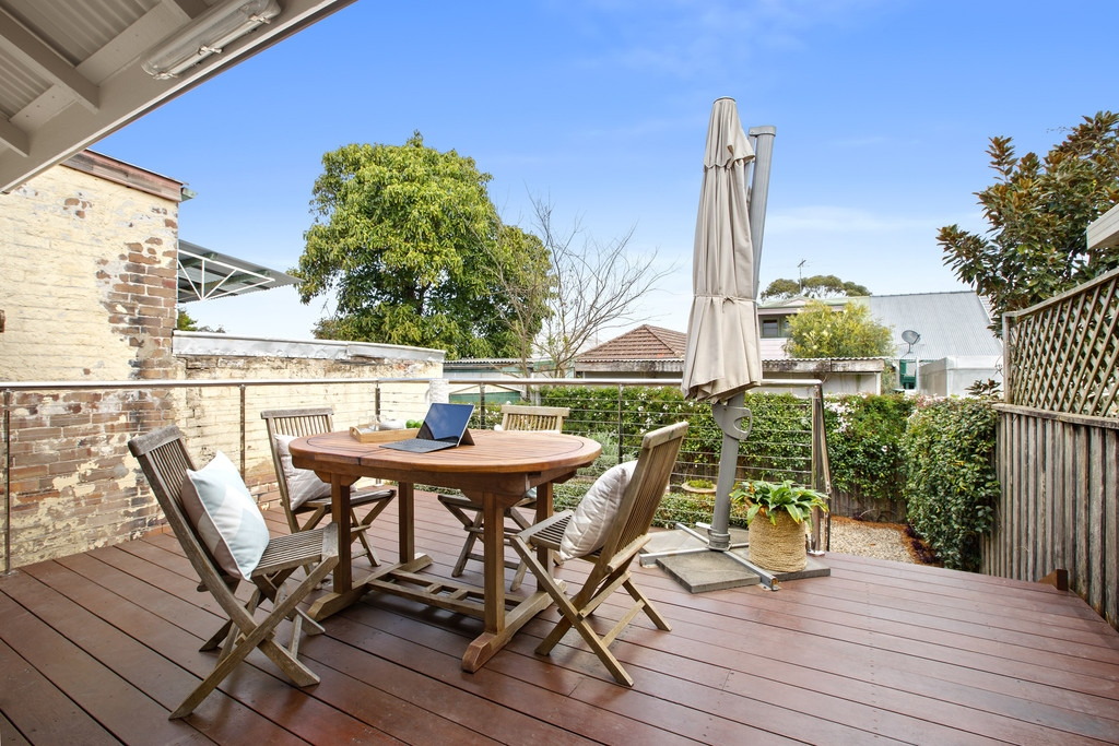 26 Calvert Street, Marrickville Sold by Hudson McHugh - image 1