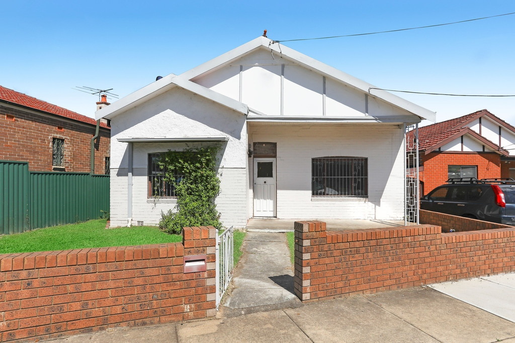 141 Milton Street, Ashfield Sold by Hudson McHugh - image 1