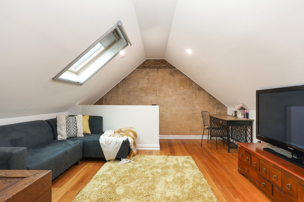 14 Burns Street, Petersham Sold by Hudson McHugh - image 1