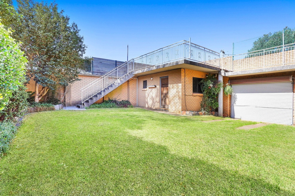 1 Milton Street, Leichhardt Sold by Hudson McHugh - image 1