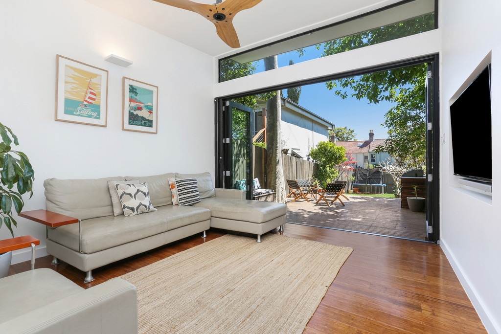 23 Marlborough Street, Leichhardt Sold by Hudson McHugh - image 1